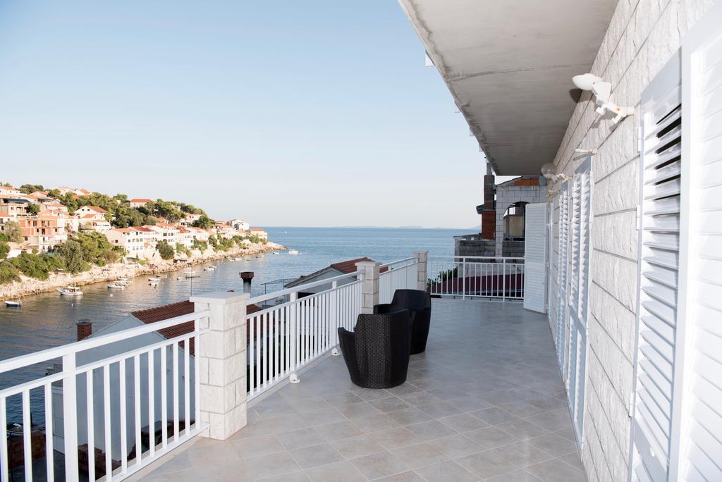 Apartments Duvan Zavalatica Ngoại thất bức ảnh