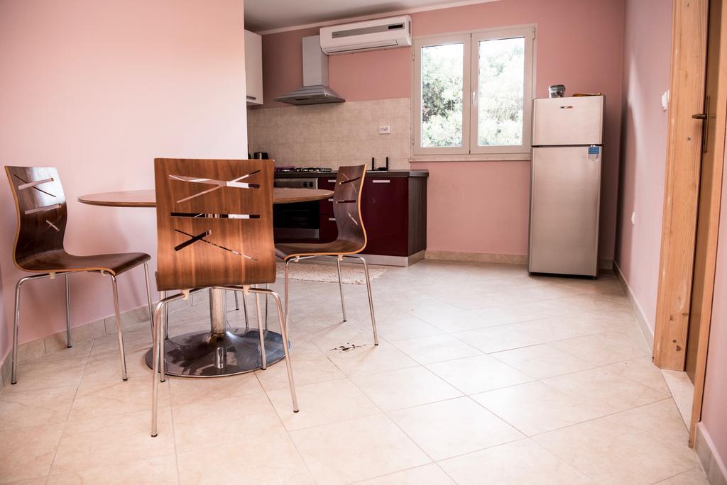 Apartments Duvan Zavalatica Ngoại thất bức ảnh