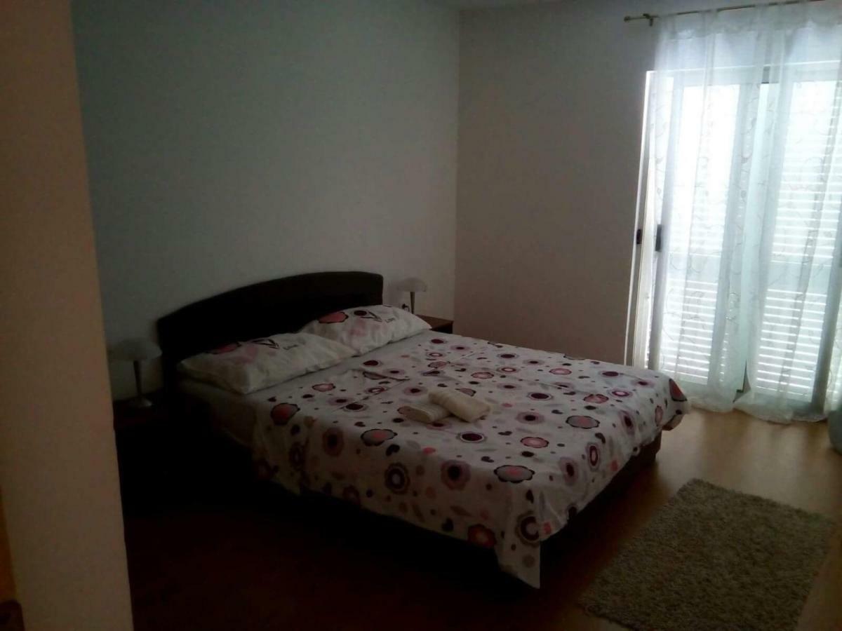 Apartments Duvan Zavalatica Ngoại thất bức ảnh